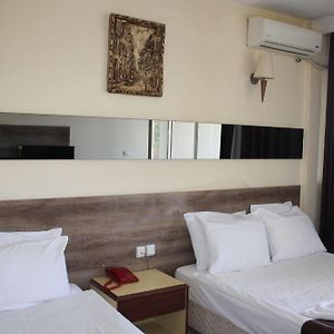Deluxe Double or Twin Room Spa Bath